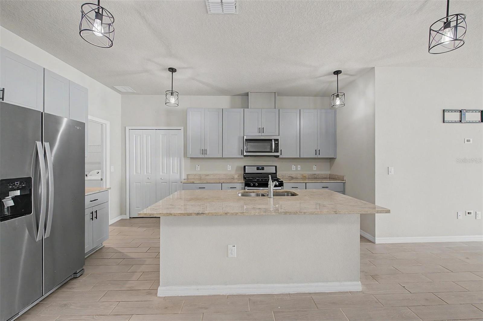 5435 BUNGALOW GROVE CT — photo 17