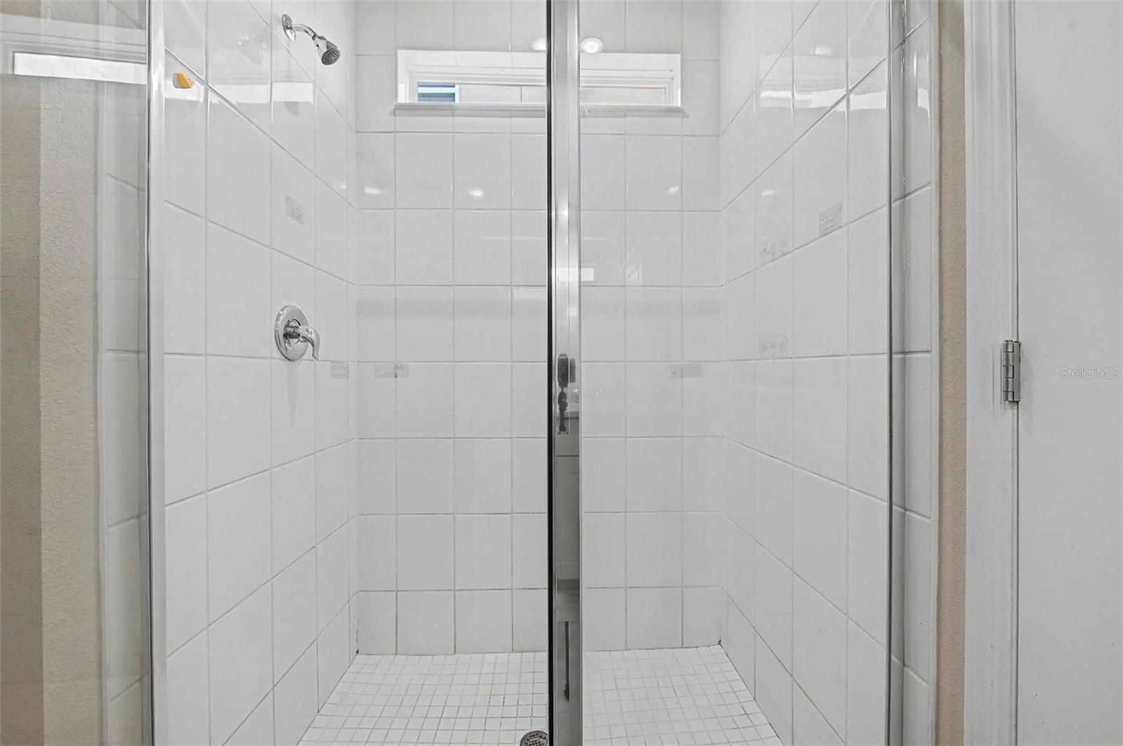 5435 BUNGALOW GROVE CT — photo 28
