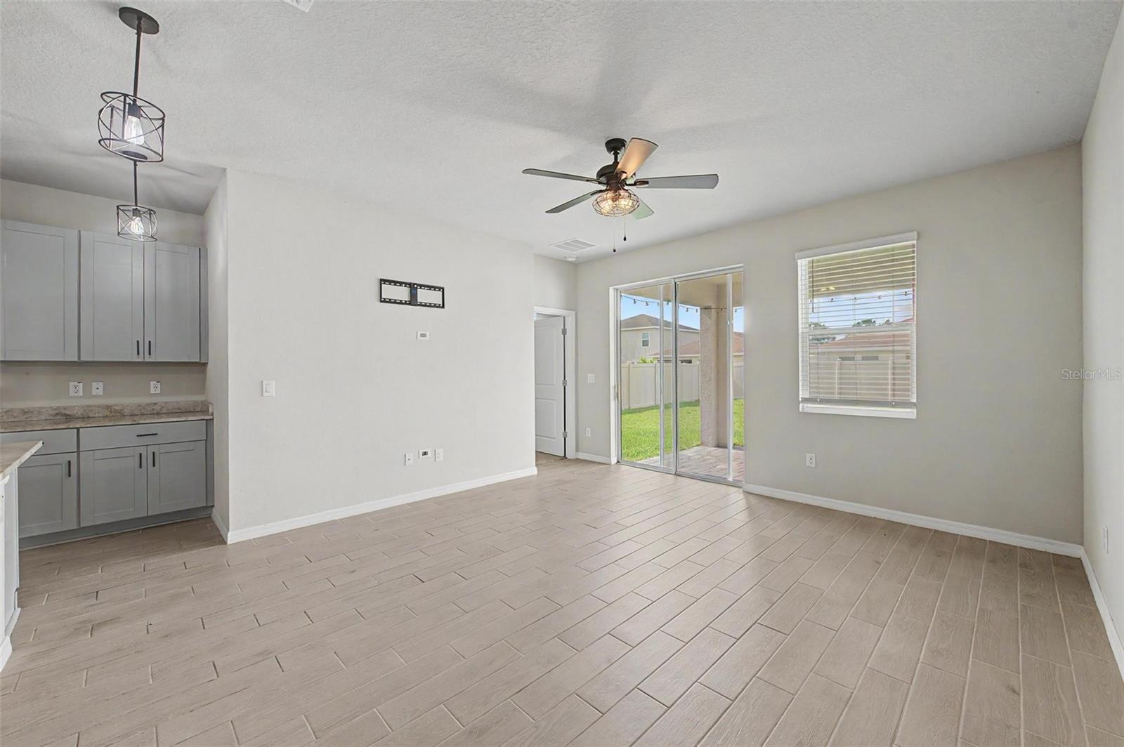 5435 BUNGALOW GROVE CT — photo 24