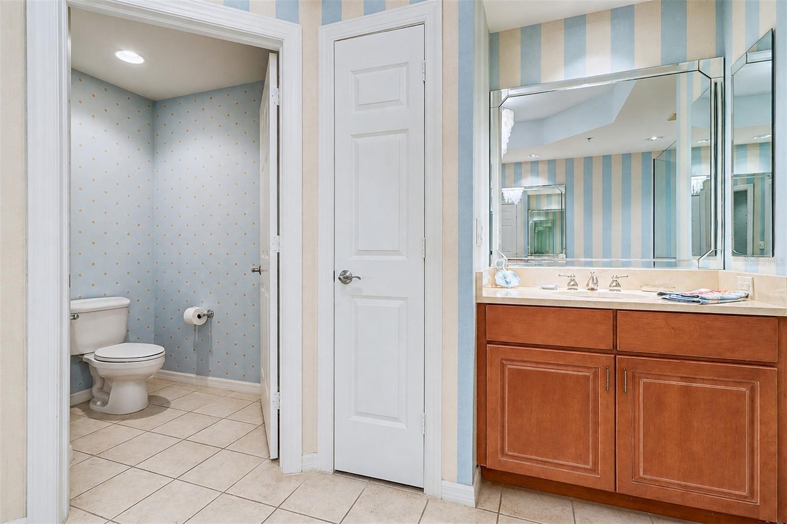 15208 GULF BLVD #404 — photo 45