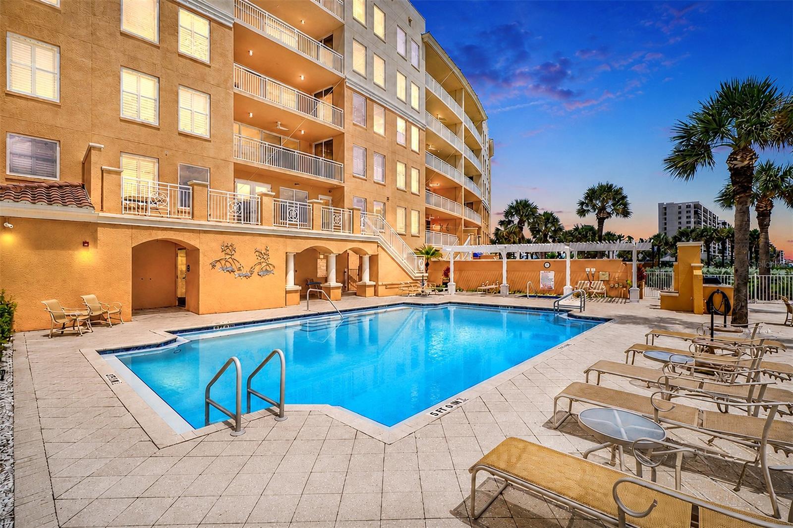 15208 GULF BLVD #404 — photo 9