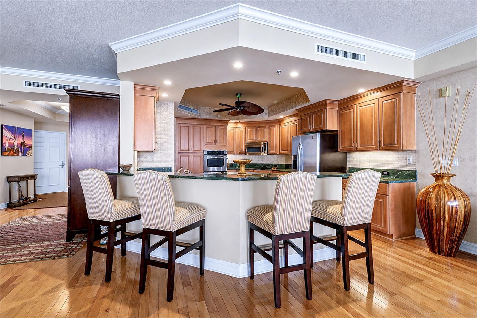 15208 GULF BLVD #404 — photo 32