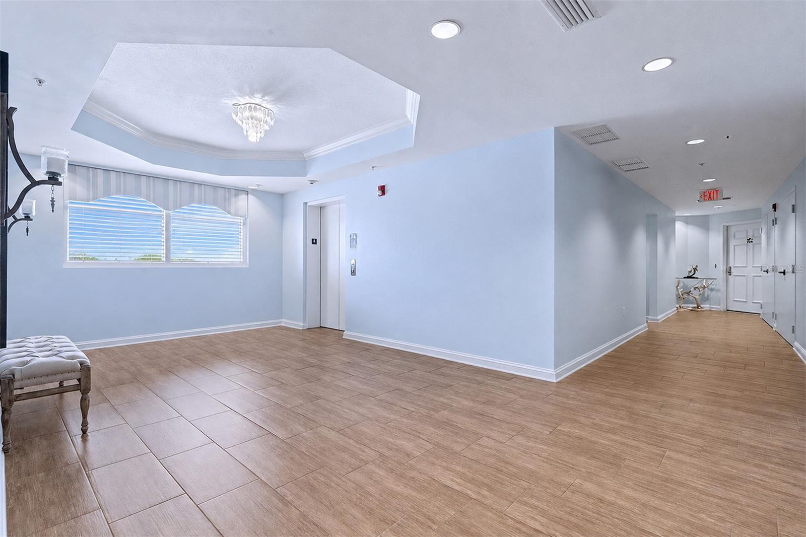 15208 GULF BLVD #404 — photo 17