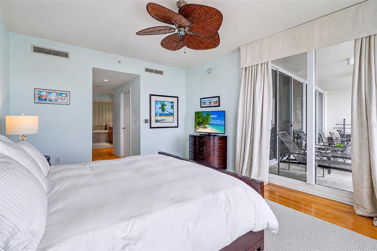 15208 GULF BLVD #404 — photo 41