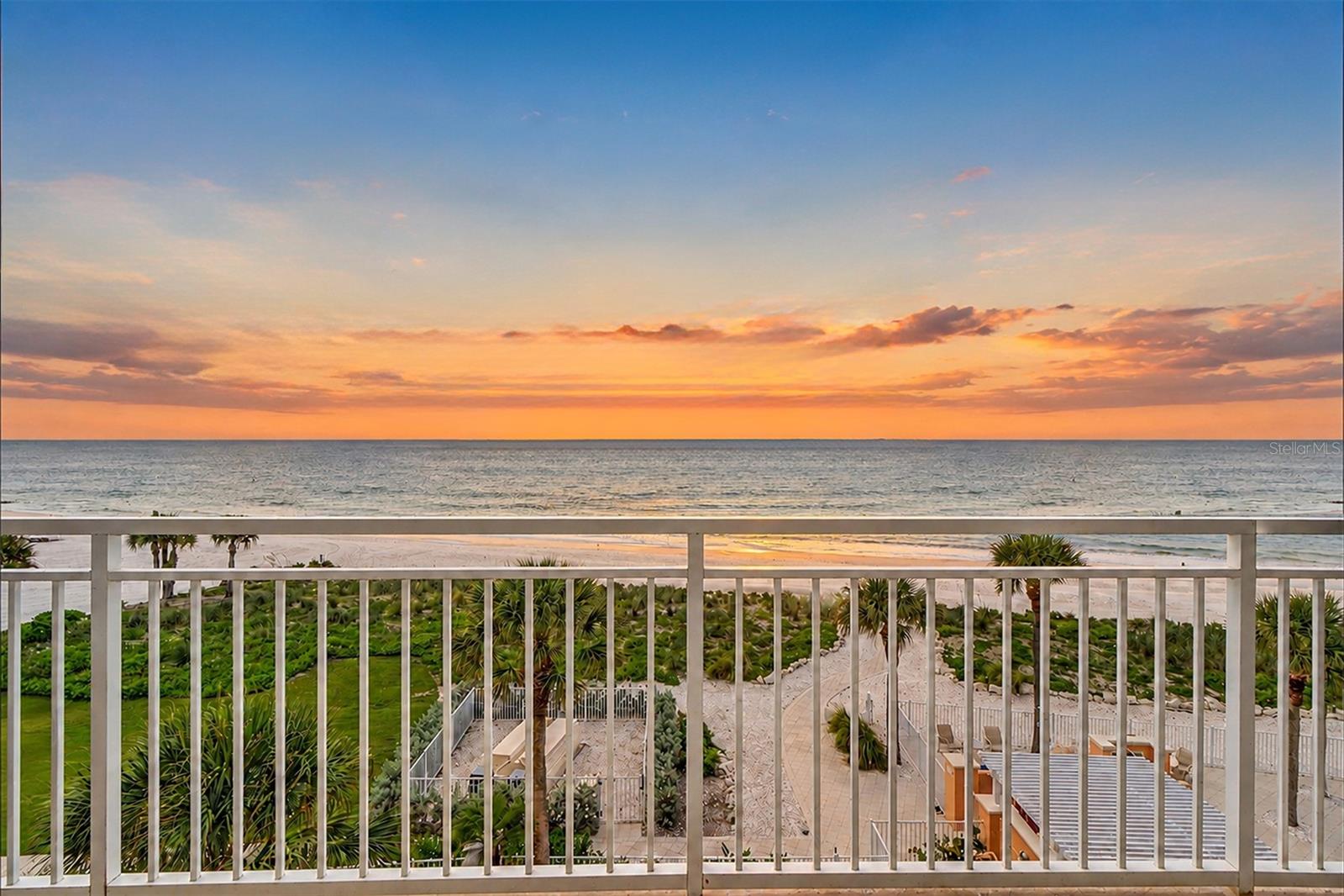 15208 GULF BLVD #404 — photo 7