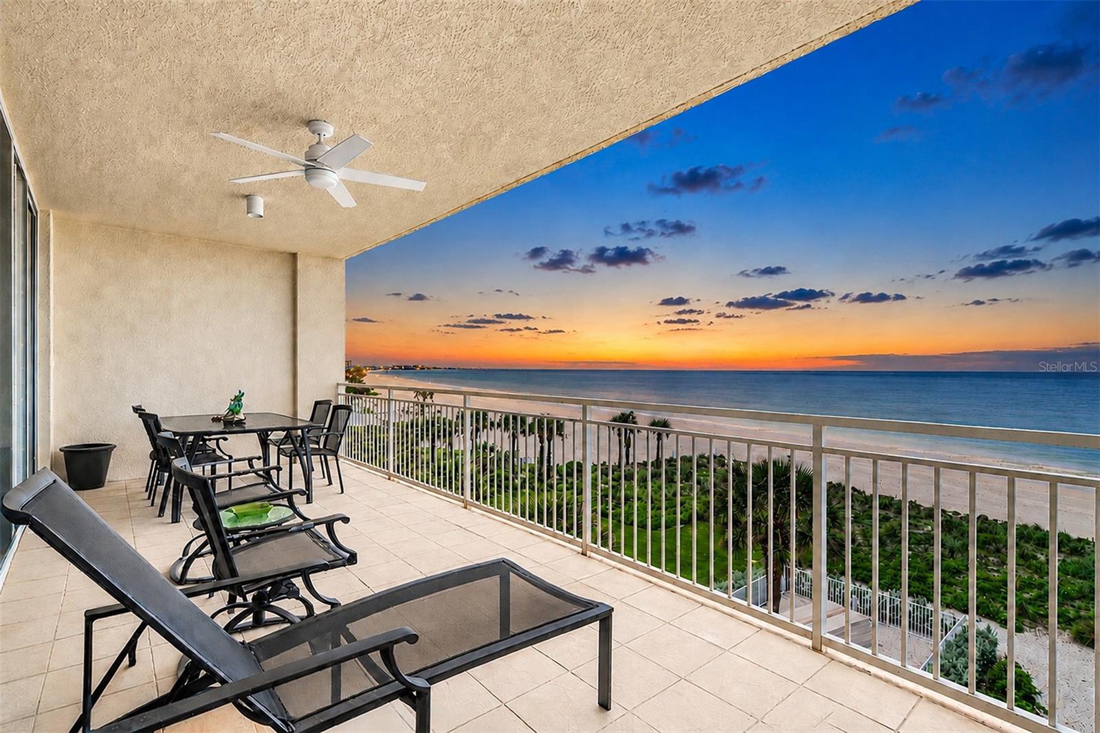 15208 GULF BLVD #404 — photo 4