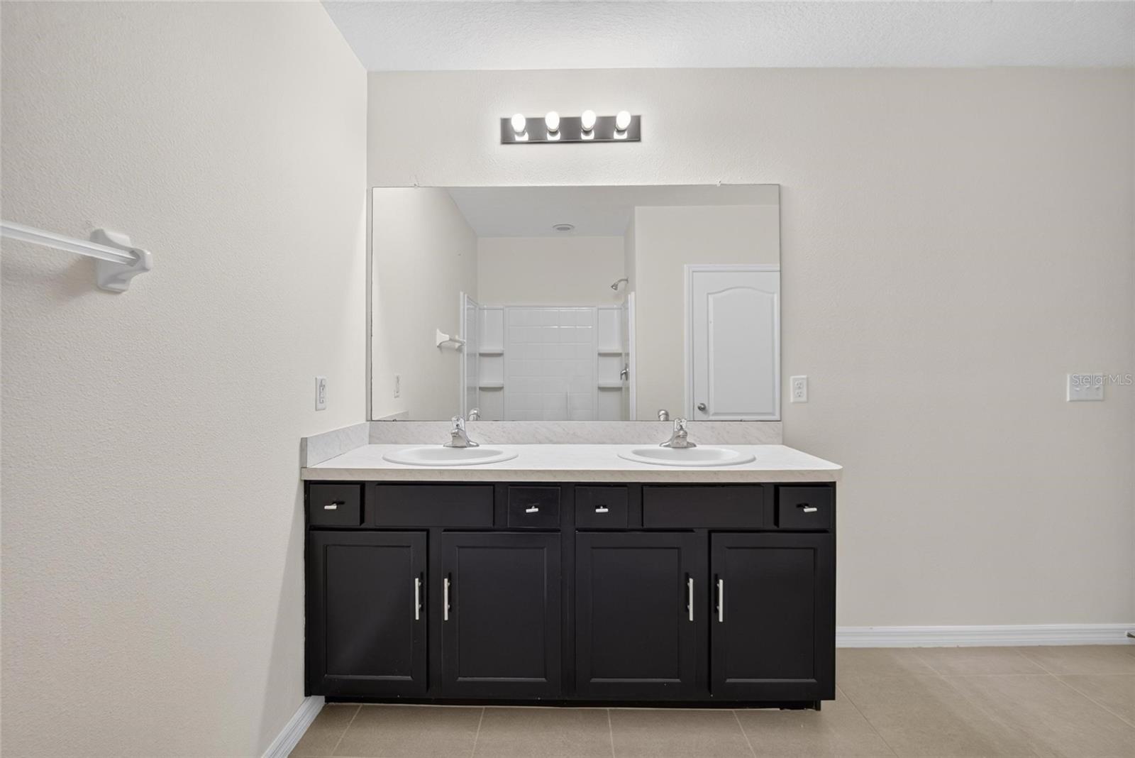 16441 TREASURE POINT DR — photo 42