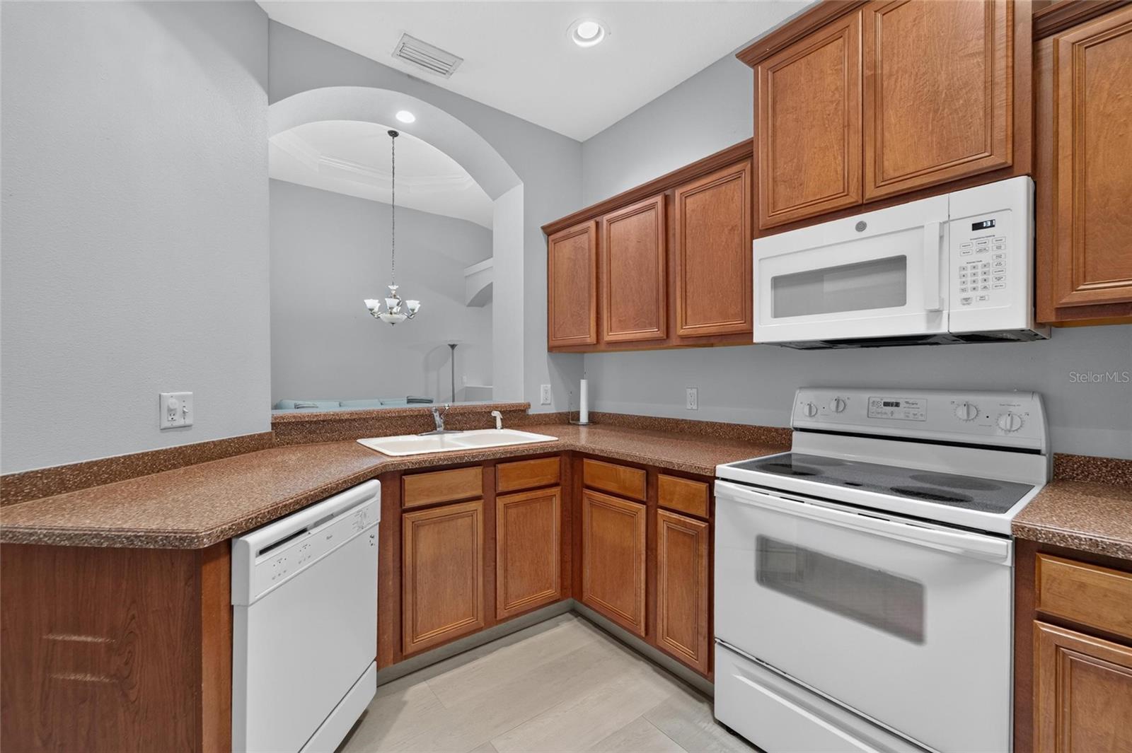 1113 SAVANNAH LANDINGS AVE — photo 41