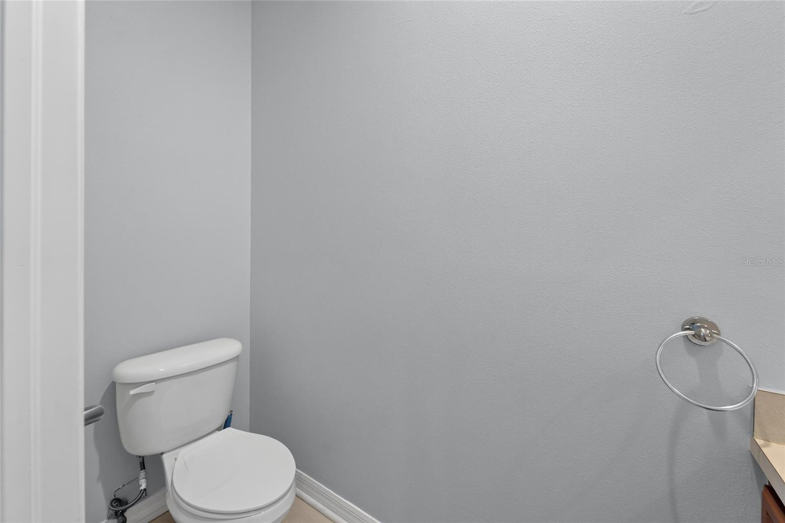 1113 SAVANNAH LANDINGS AVE — photo 23