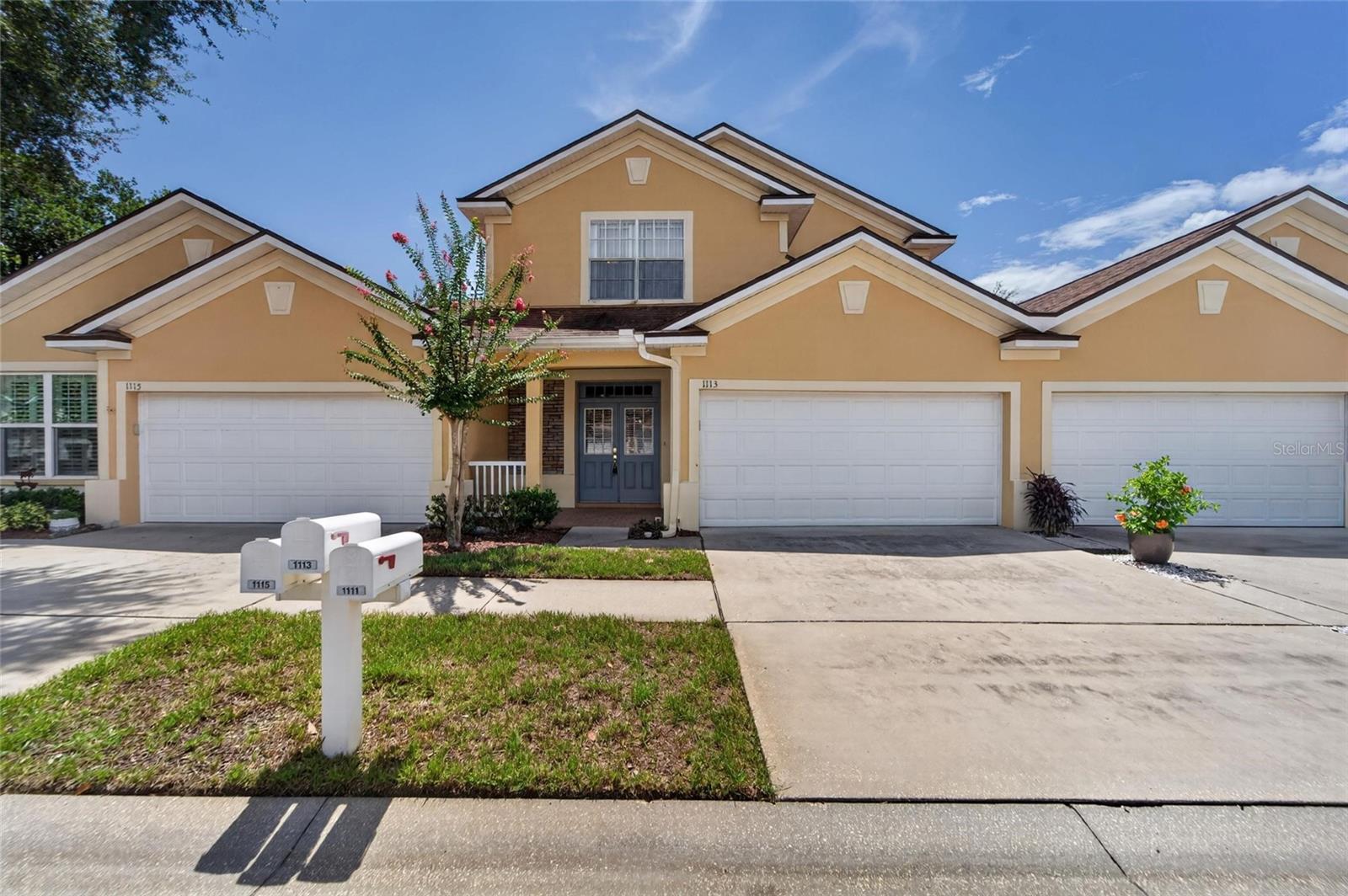 1113 SAVANNAH LANDINGS AVE — photo 2