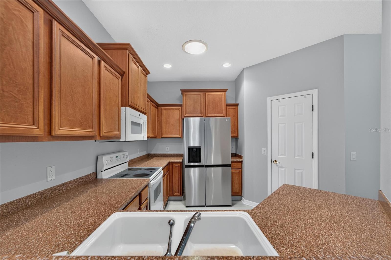 1113 SAVANNAH LANDINGS AVE — photo 47