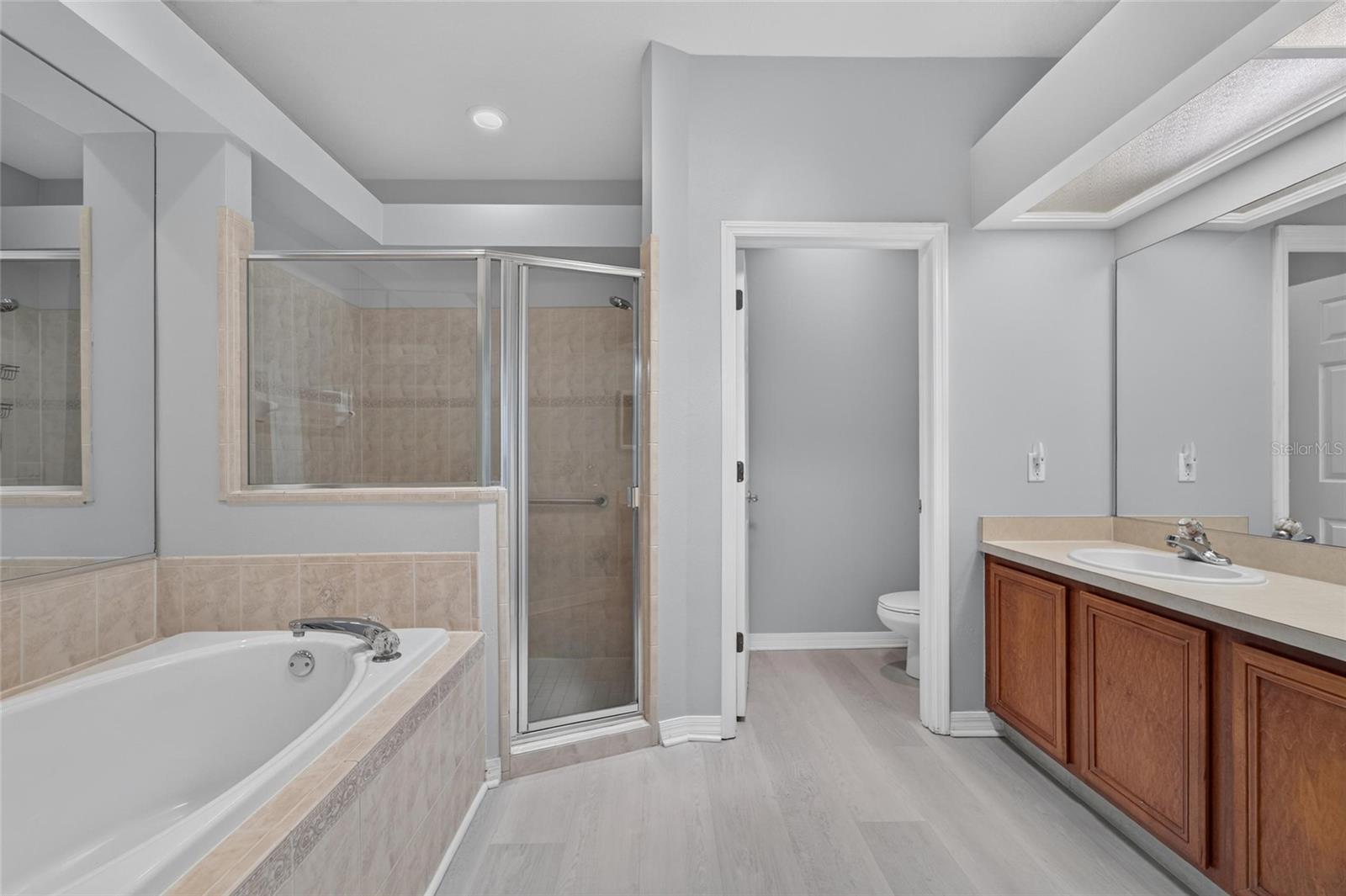 1113 SAVANNAH LANDINGS AVE — photo 55