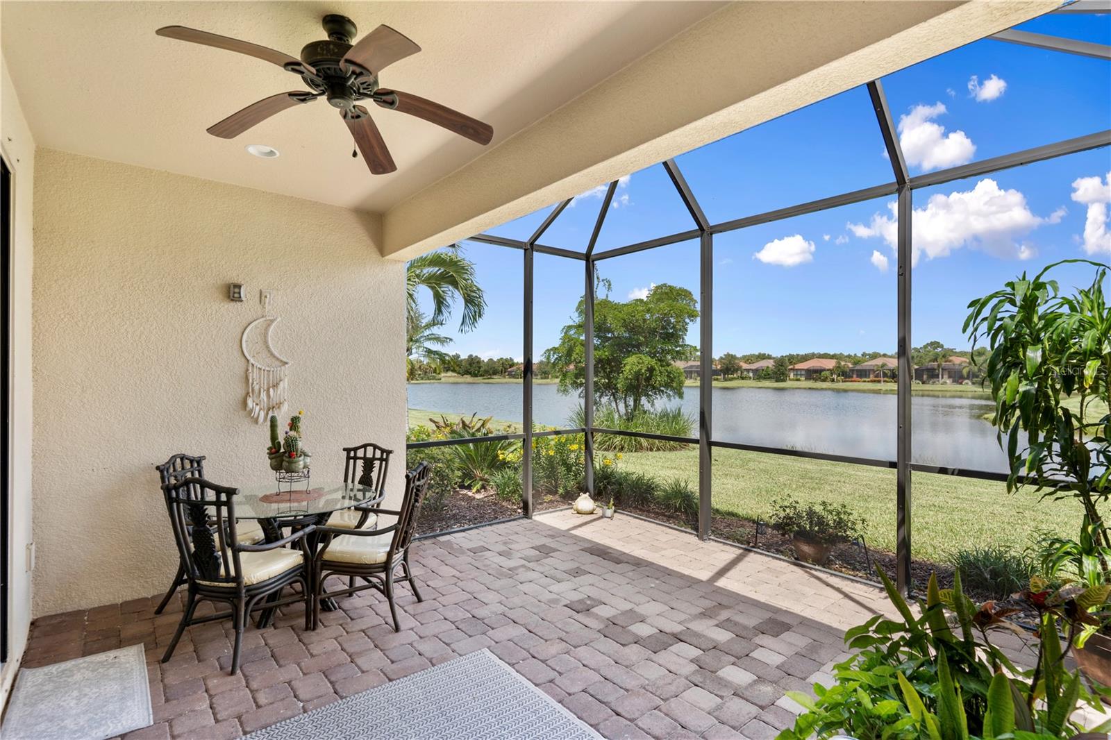 5548 SENTIERO DR — photo 44