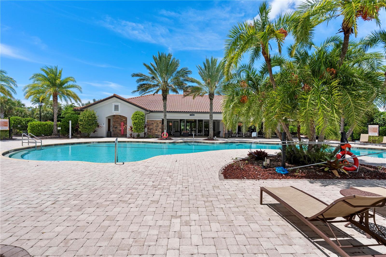 5548 SENTIERO DR — photo 52