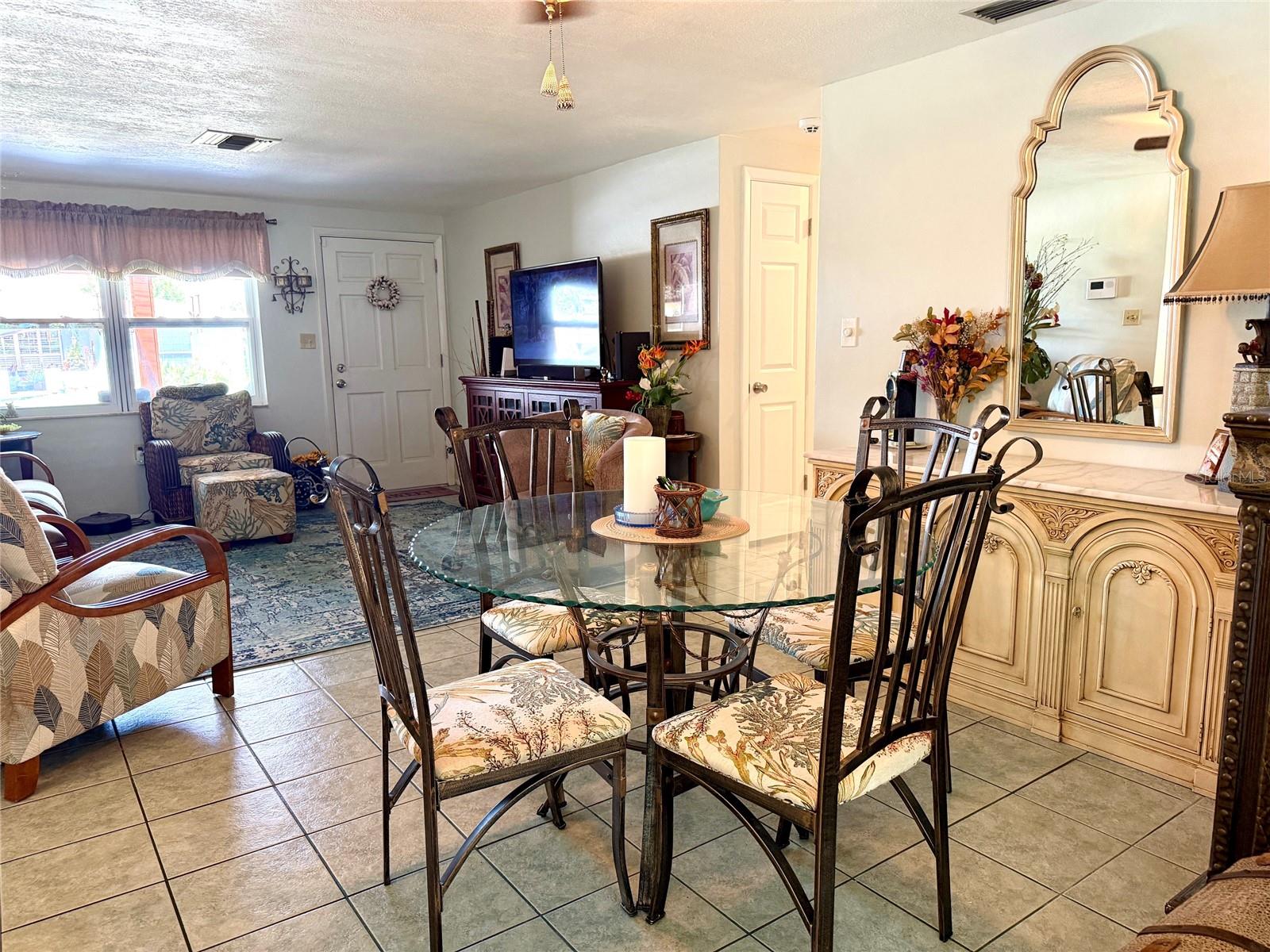 7004 ROCKWOOD DR — photo 10