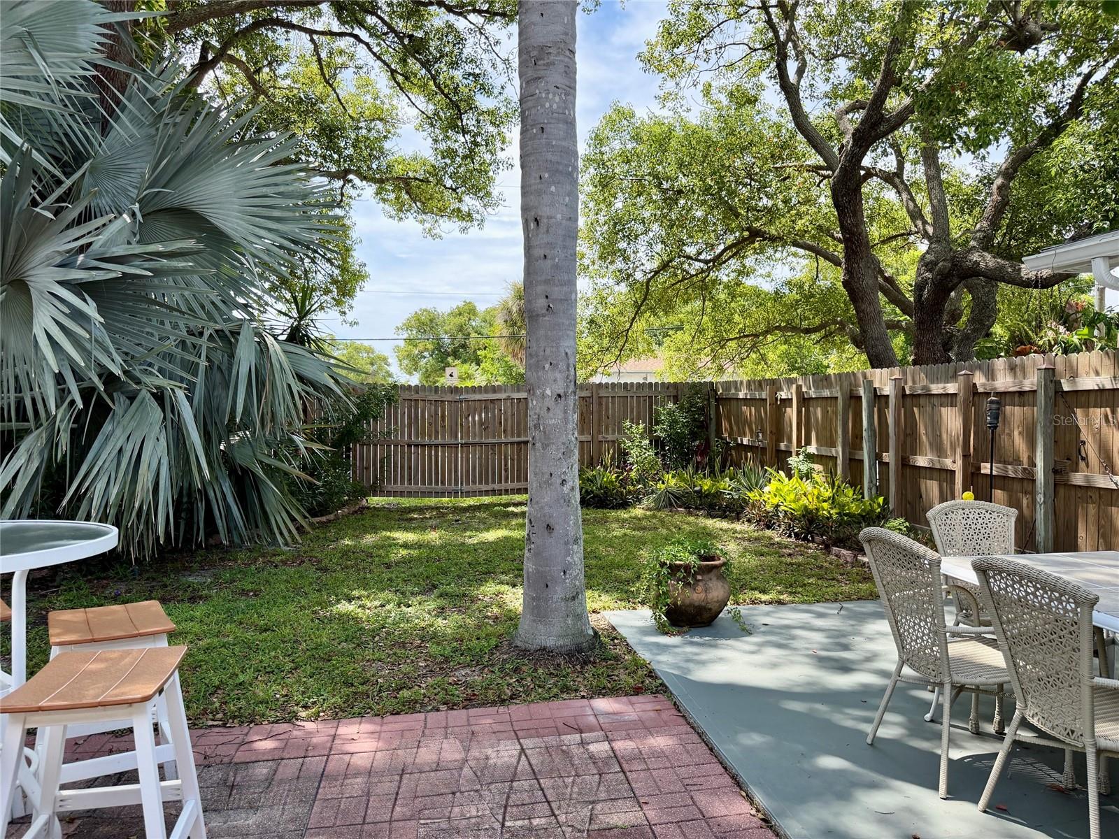7004 ROCKWOOD DR — photo 41