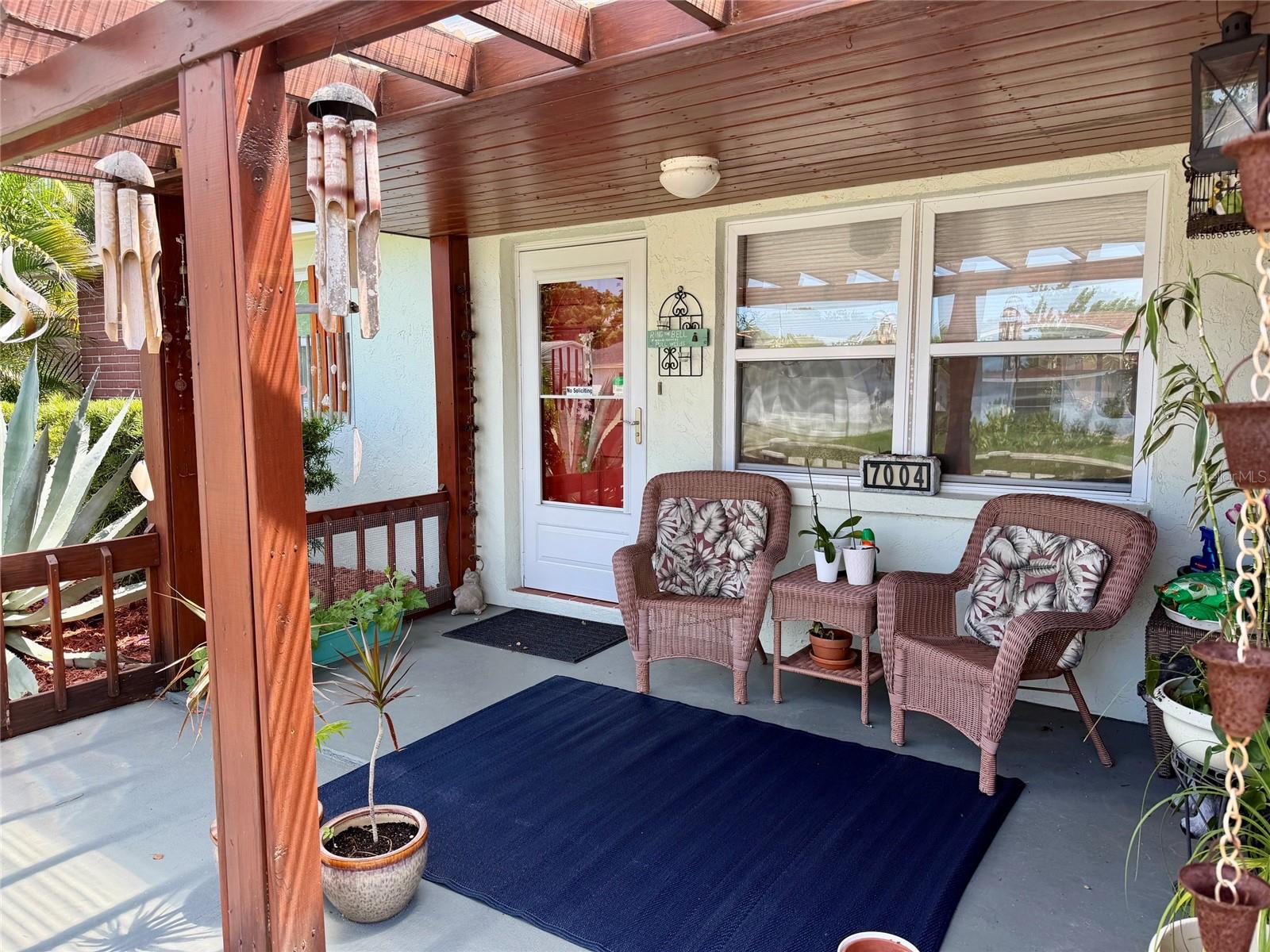 7004 ROCKWOOD DR — photo 2