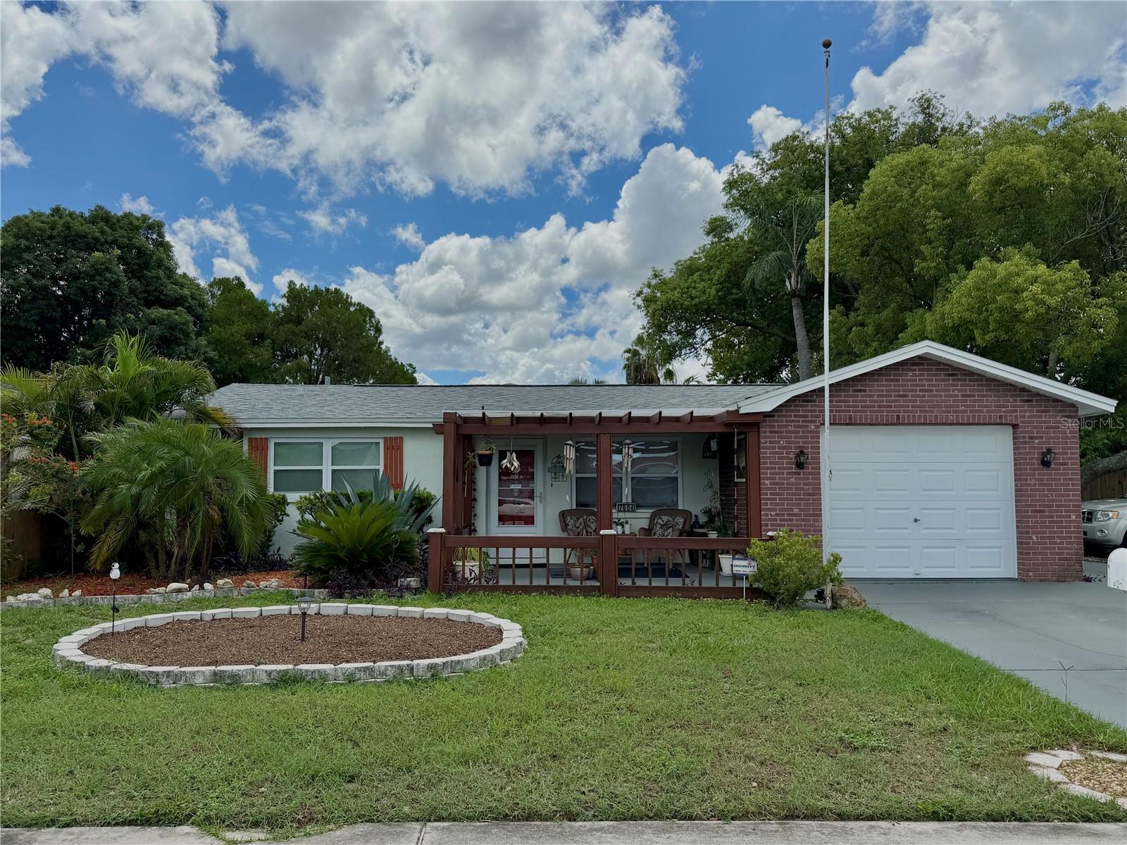 7004 ROCKWOOD DR — photo 42