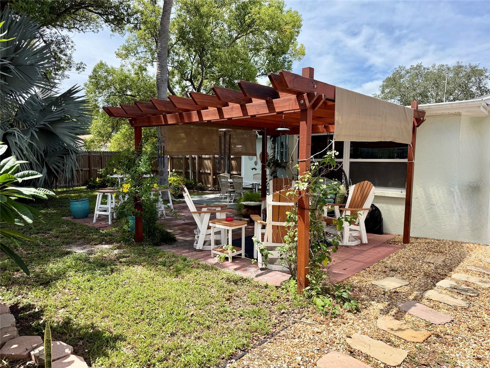 7004 ROCKWOOD DR — photo 39