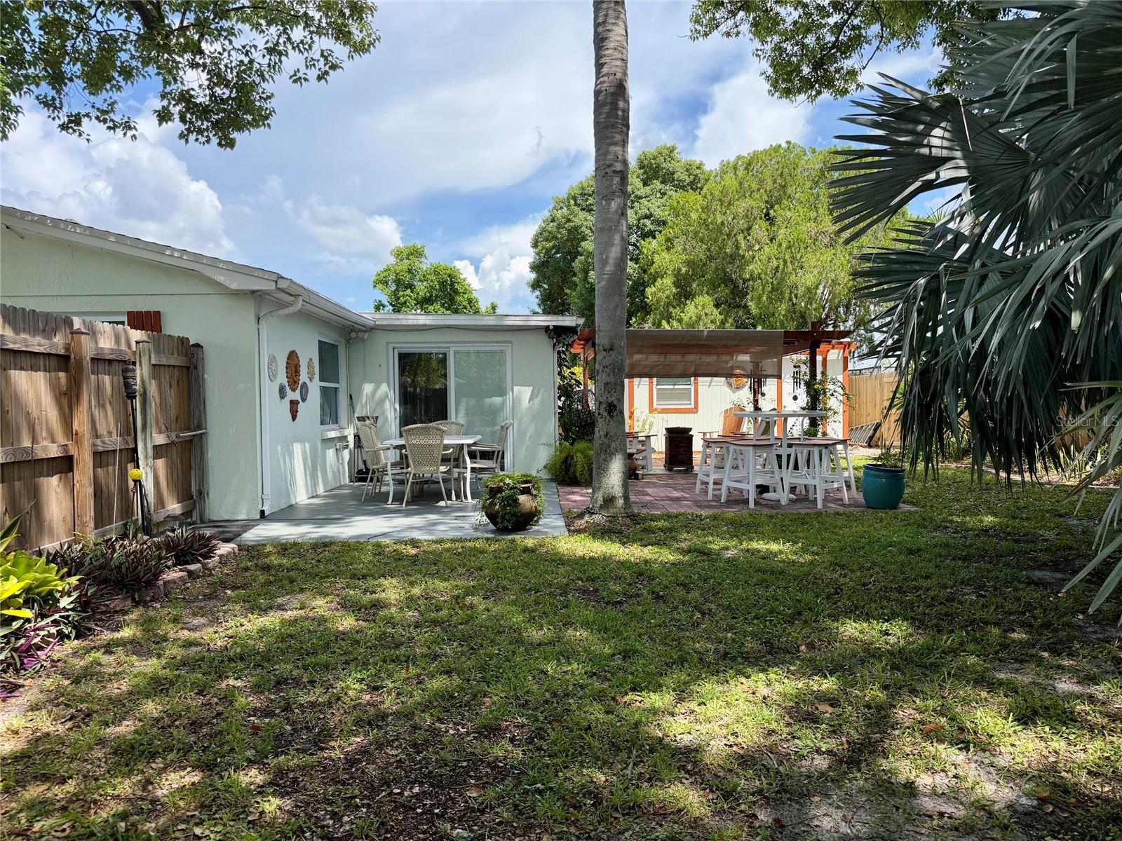 7004 ROCKWOOD DR — photo 29