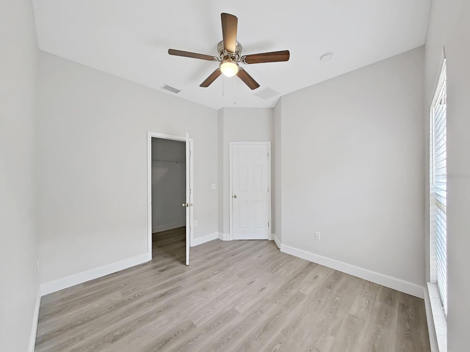 11908 FERN BLOSSOM DR — photo 32