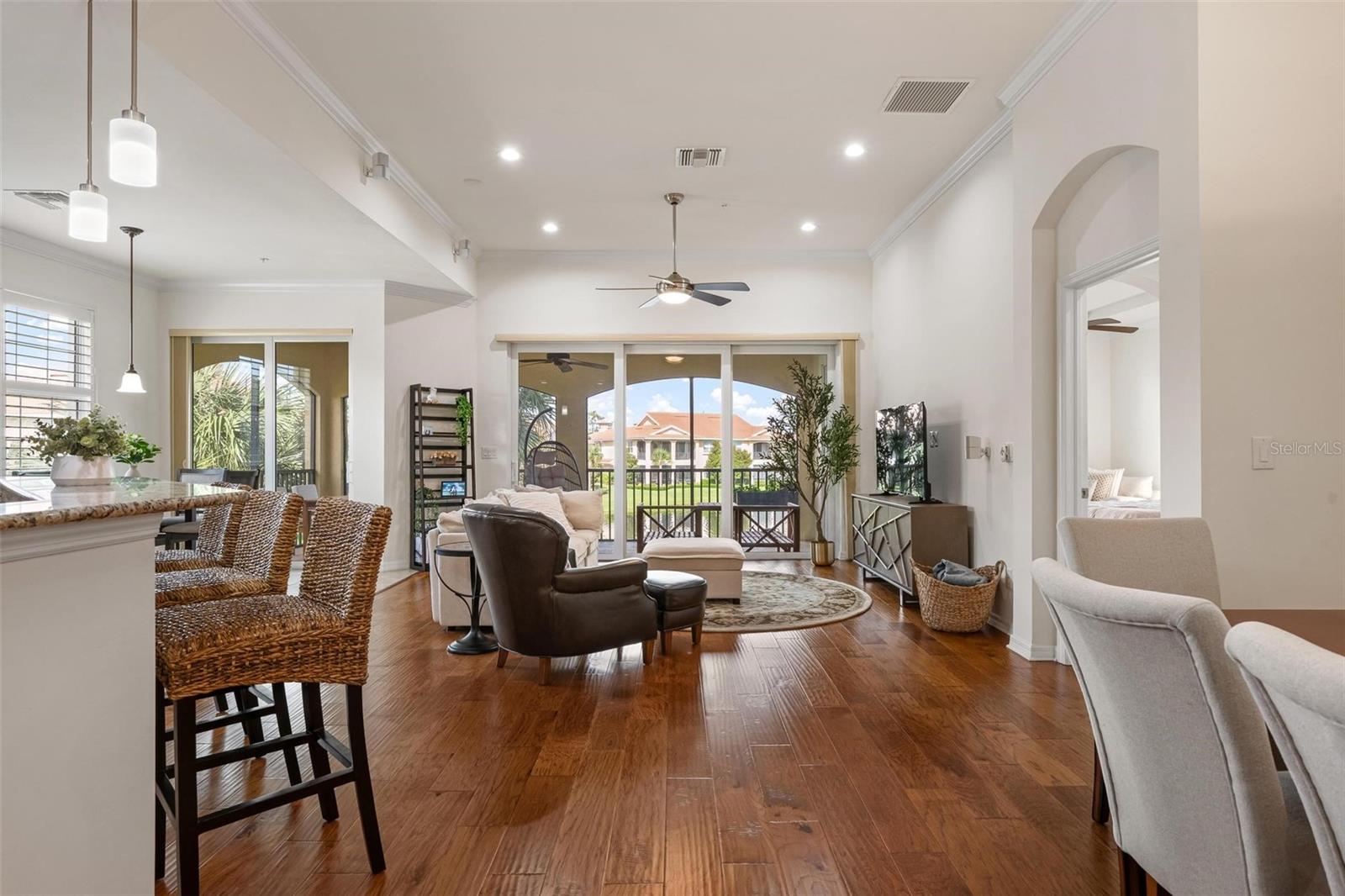 137 BELLA VISTA TER #33C — photo 6