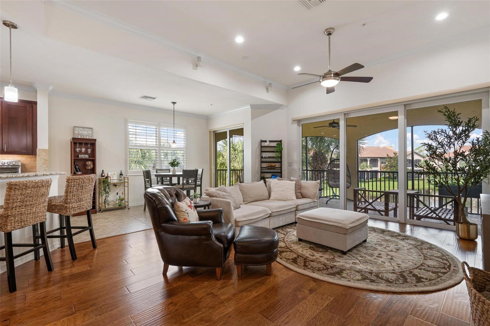 137 BELLA VISTA TER #33C — photo 8