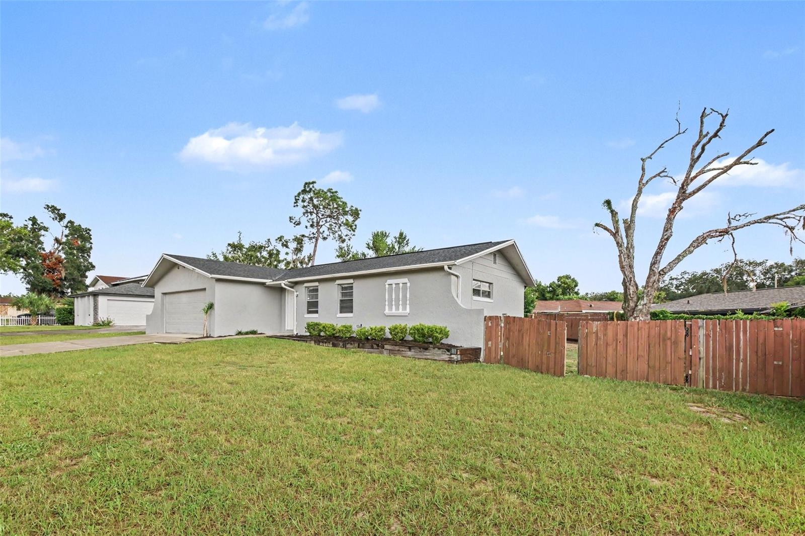 1909 SHANNONWOOD CT — photo 20