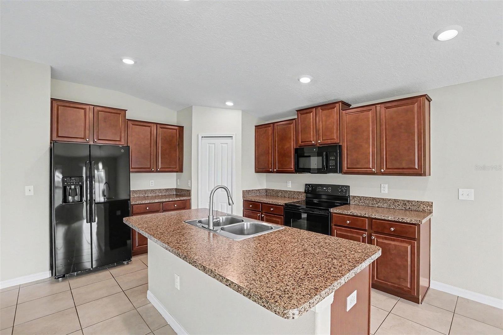 13224 WILDFLOWER MEADOW DR — photo 8