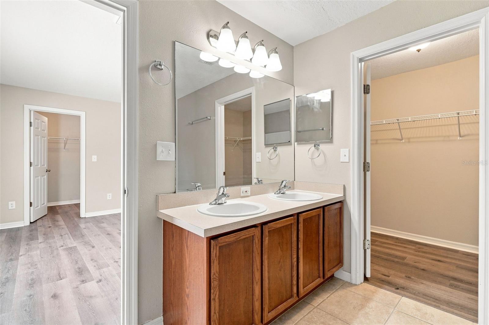 5123 CELLO WOOD LN — photo 32