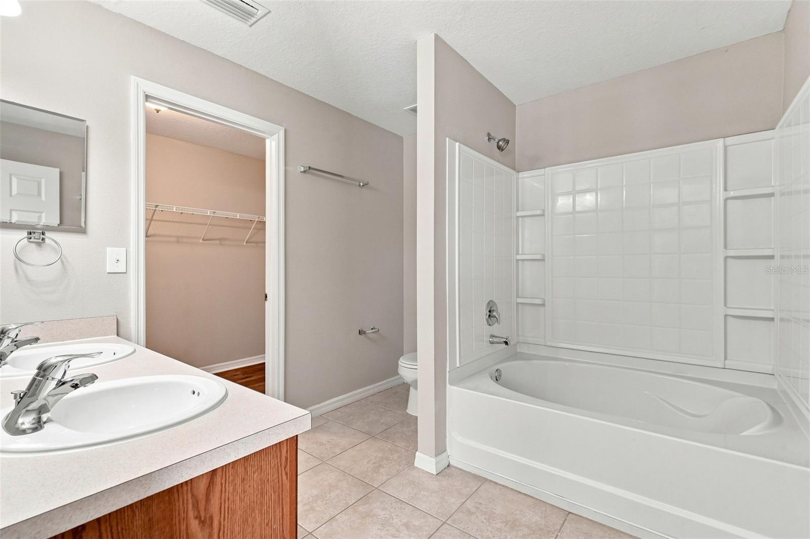 5123 CELLO WOOD LN — photo 31