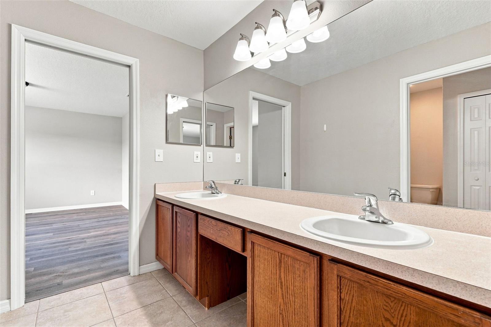 5123 CELLO WOOD LN — photo 33