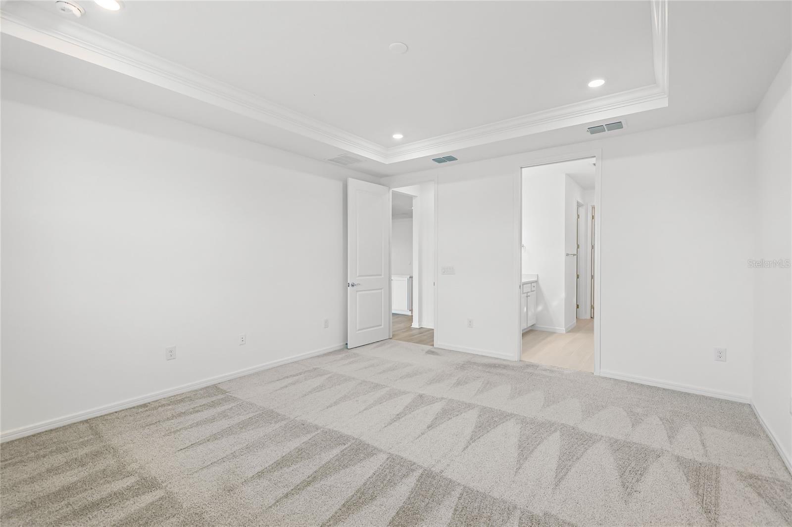 10619 SEA PINES PL — photo 38
