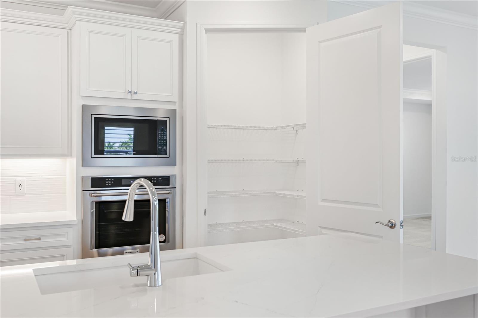 10619 SEA PINES PL — photo 31