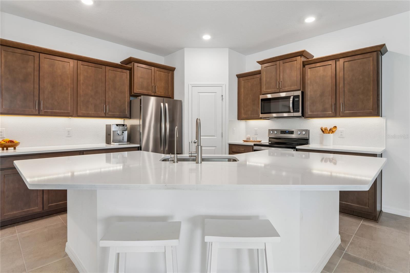 8580 BOLD CYPRESS LN — photo 15
