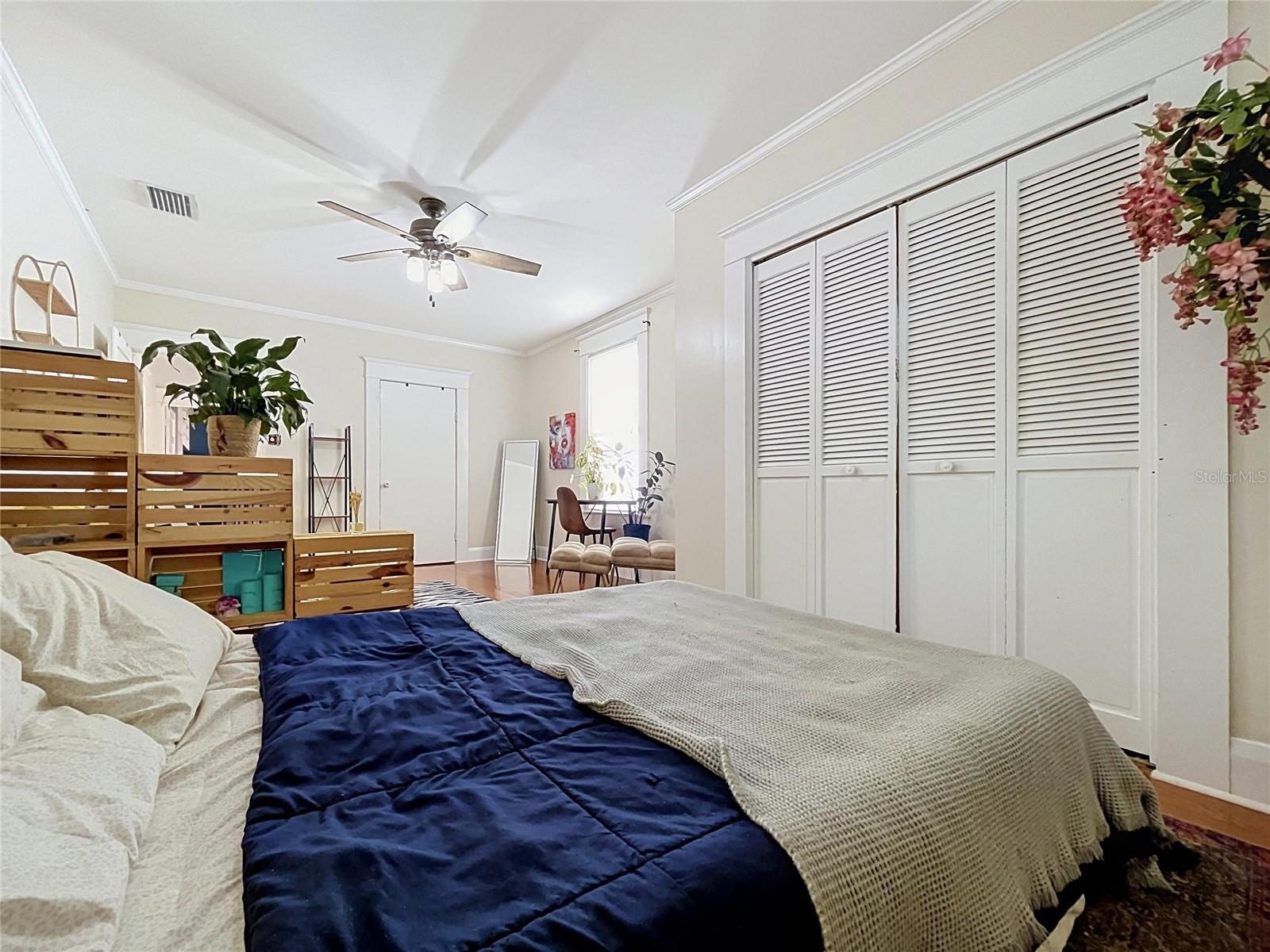 210 W FLORIBRASKA AVE — photo 38
