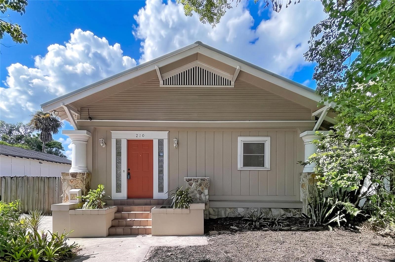 210 W FLORIBRASKA AVE — photo 2
