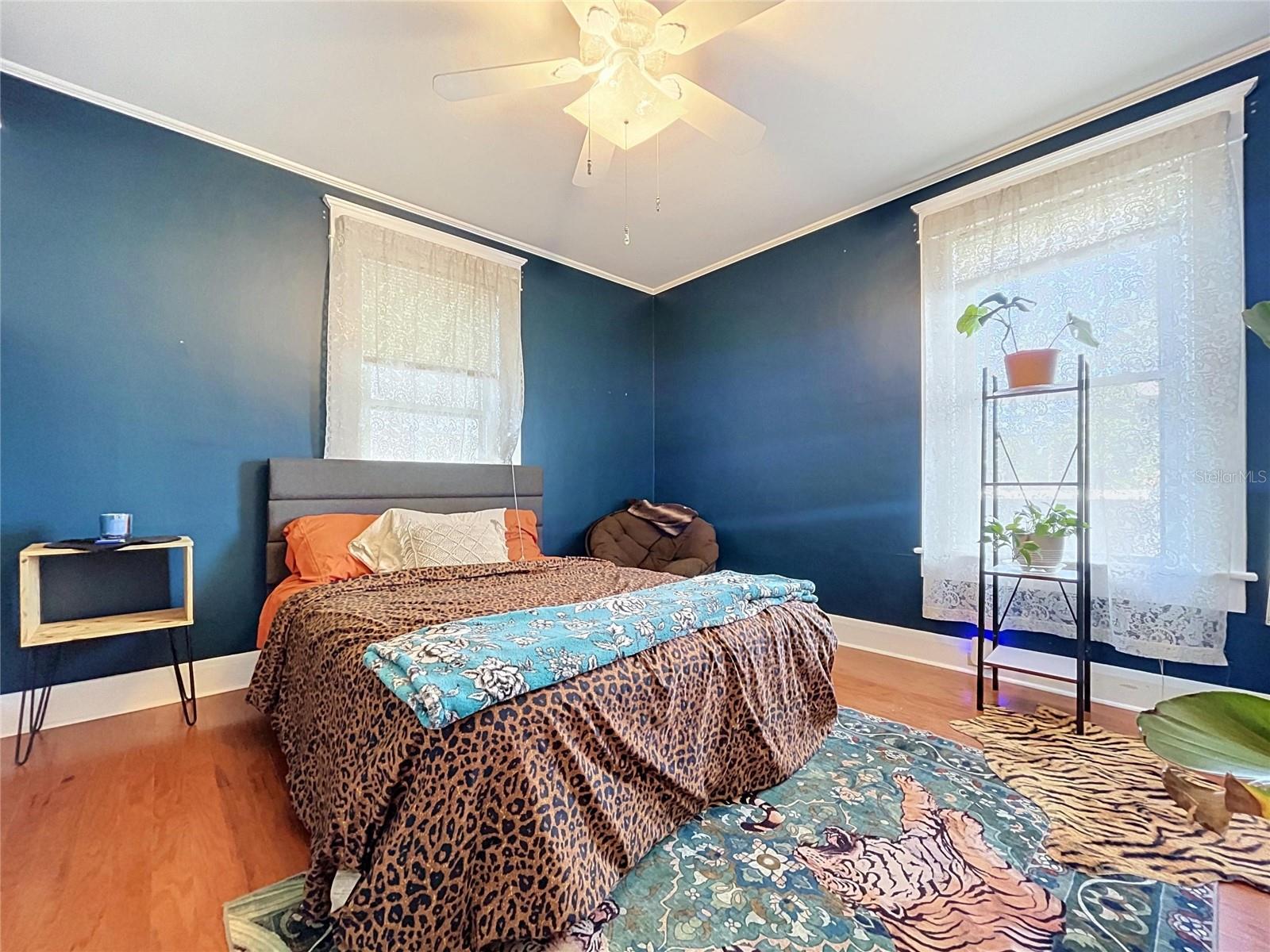 210 W FLORIBRASKA AVE — photo 31