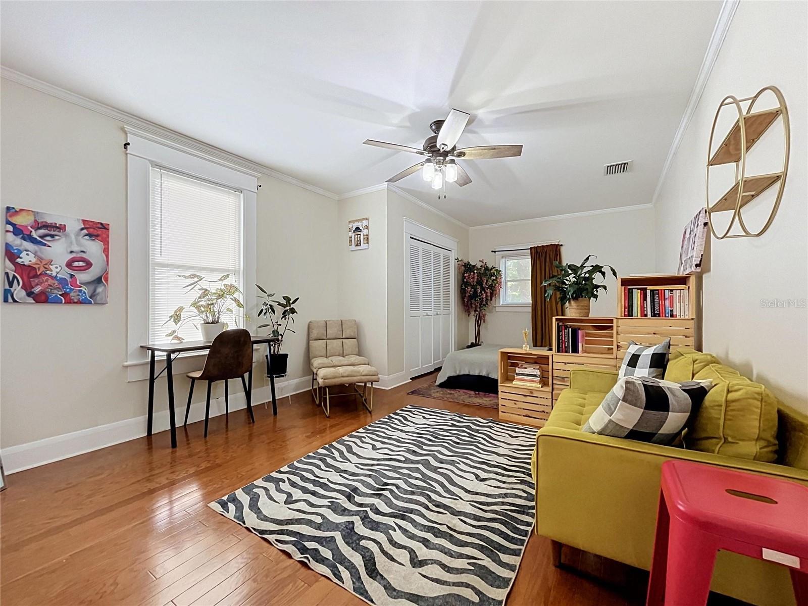 210 W FLORIBRASKA AVE — photo 28