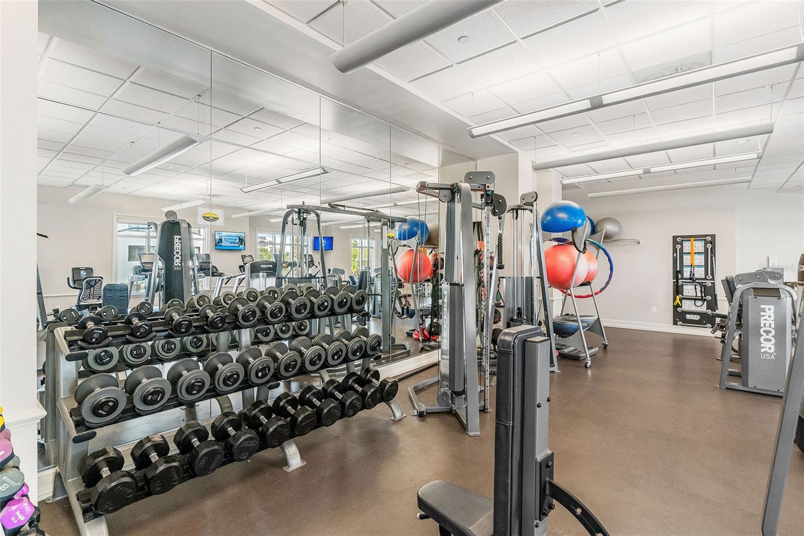 300 BEACH DR NE #309 — photo 34