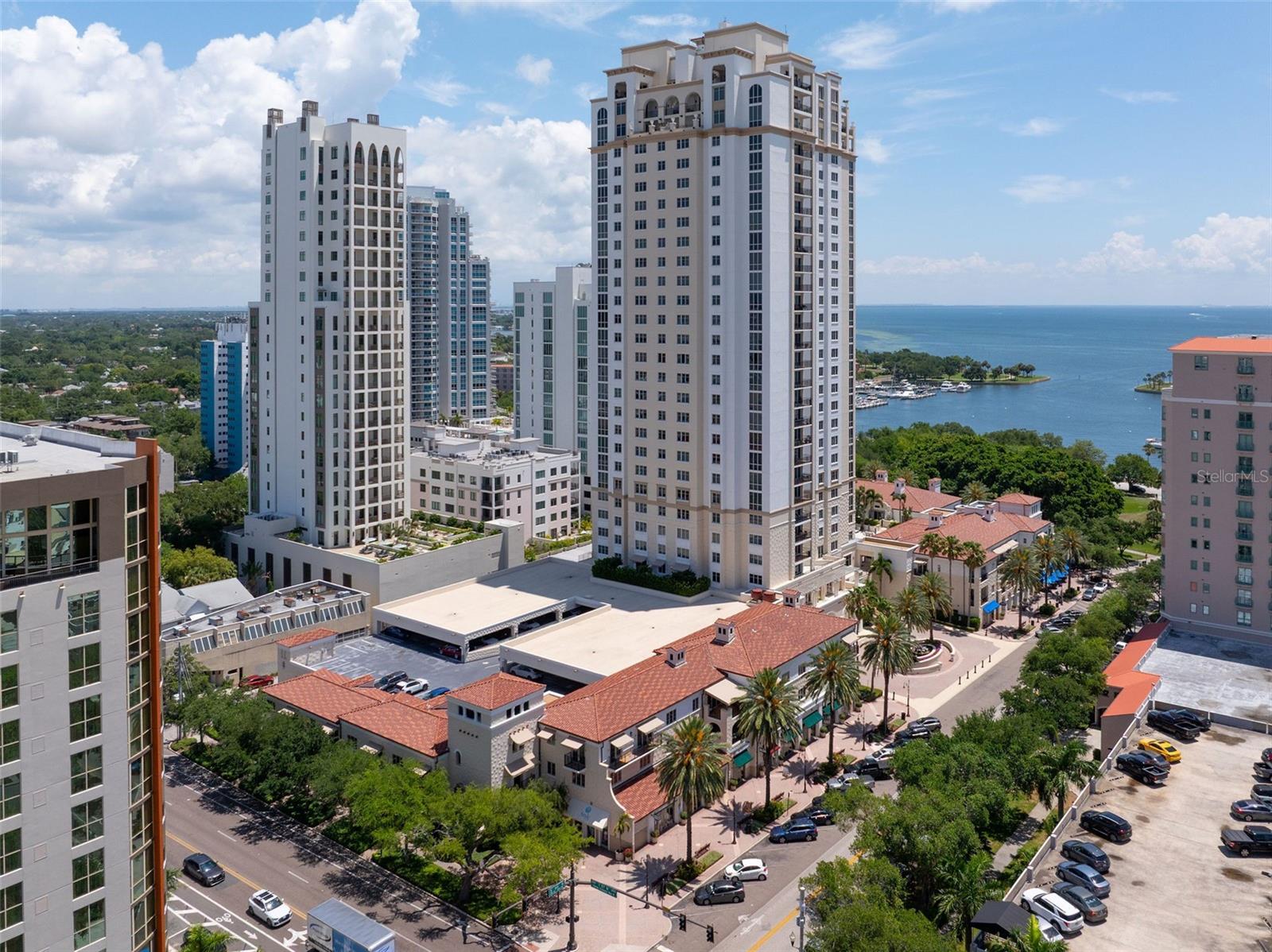 300 BEACH DR NE #309 — photo 36