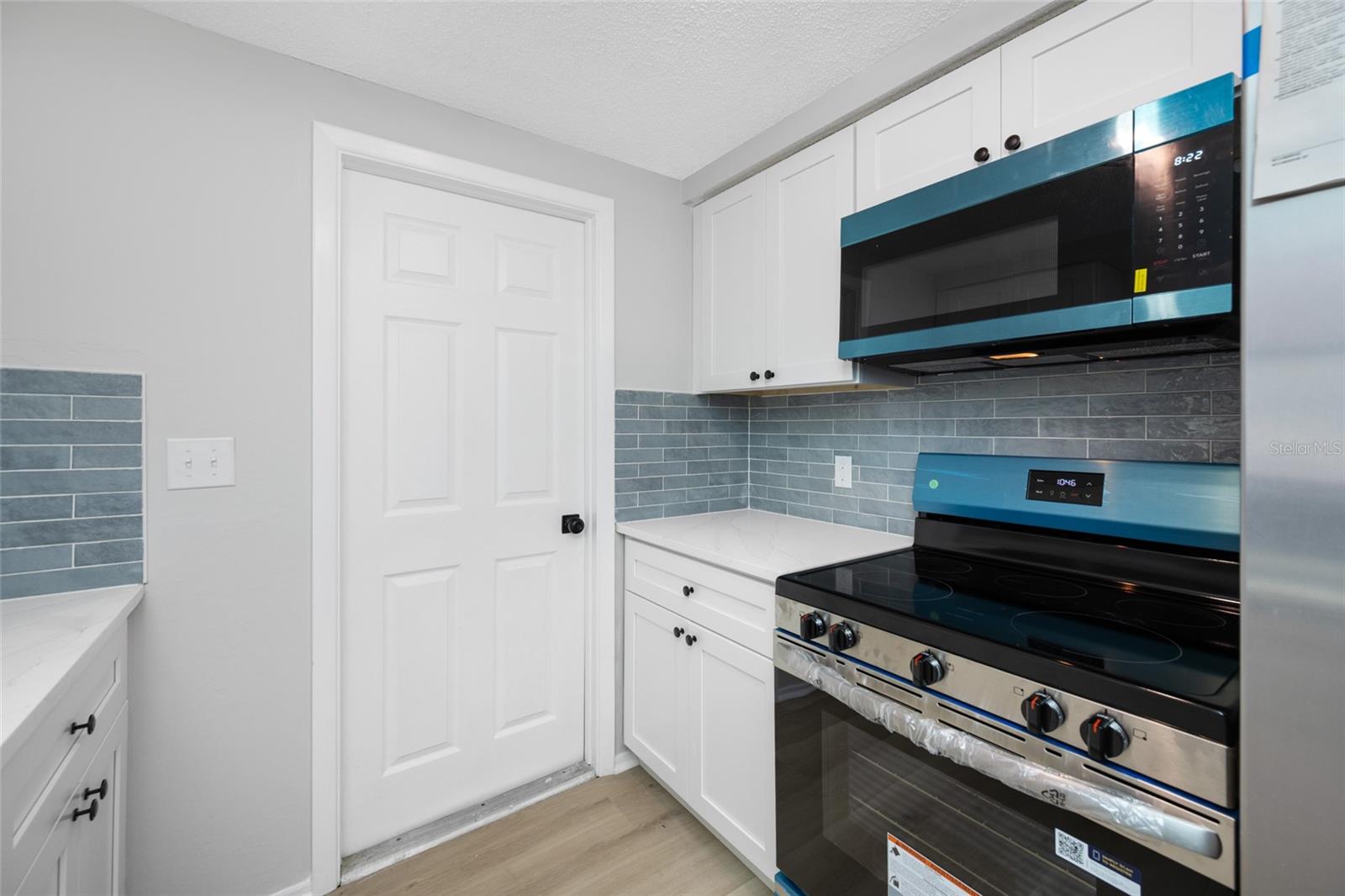 11724 PAIGE DR — photo 6