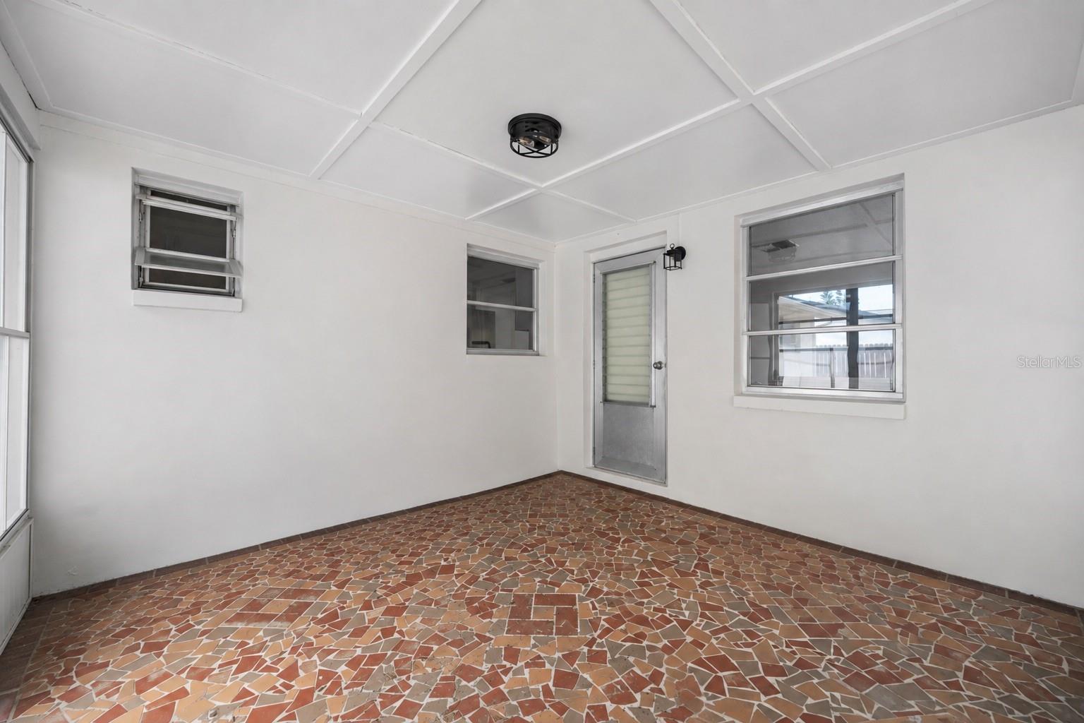 11724 PAIGE DR — photo 26