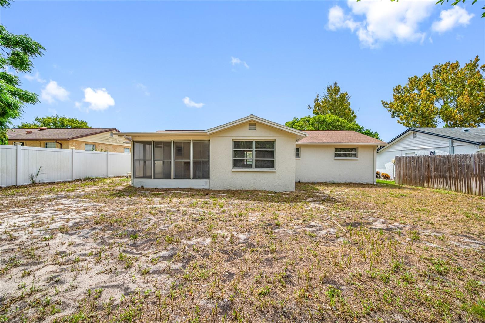 11724 PAIGE DR — photo 27