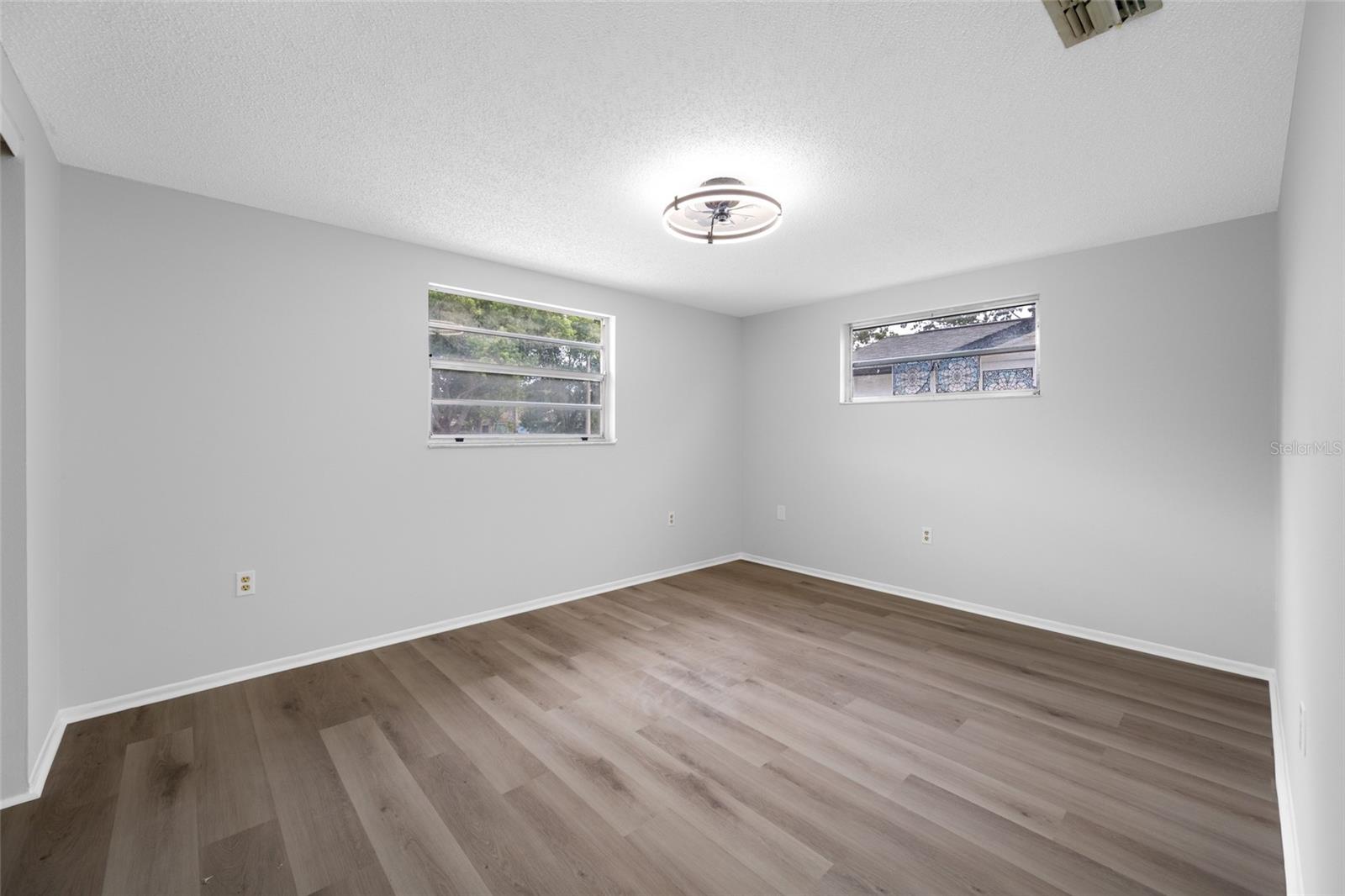 11724 PAIGE DR — photo 17
