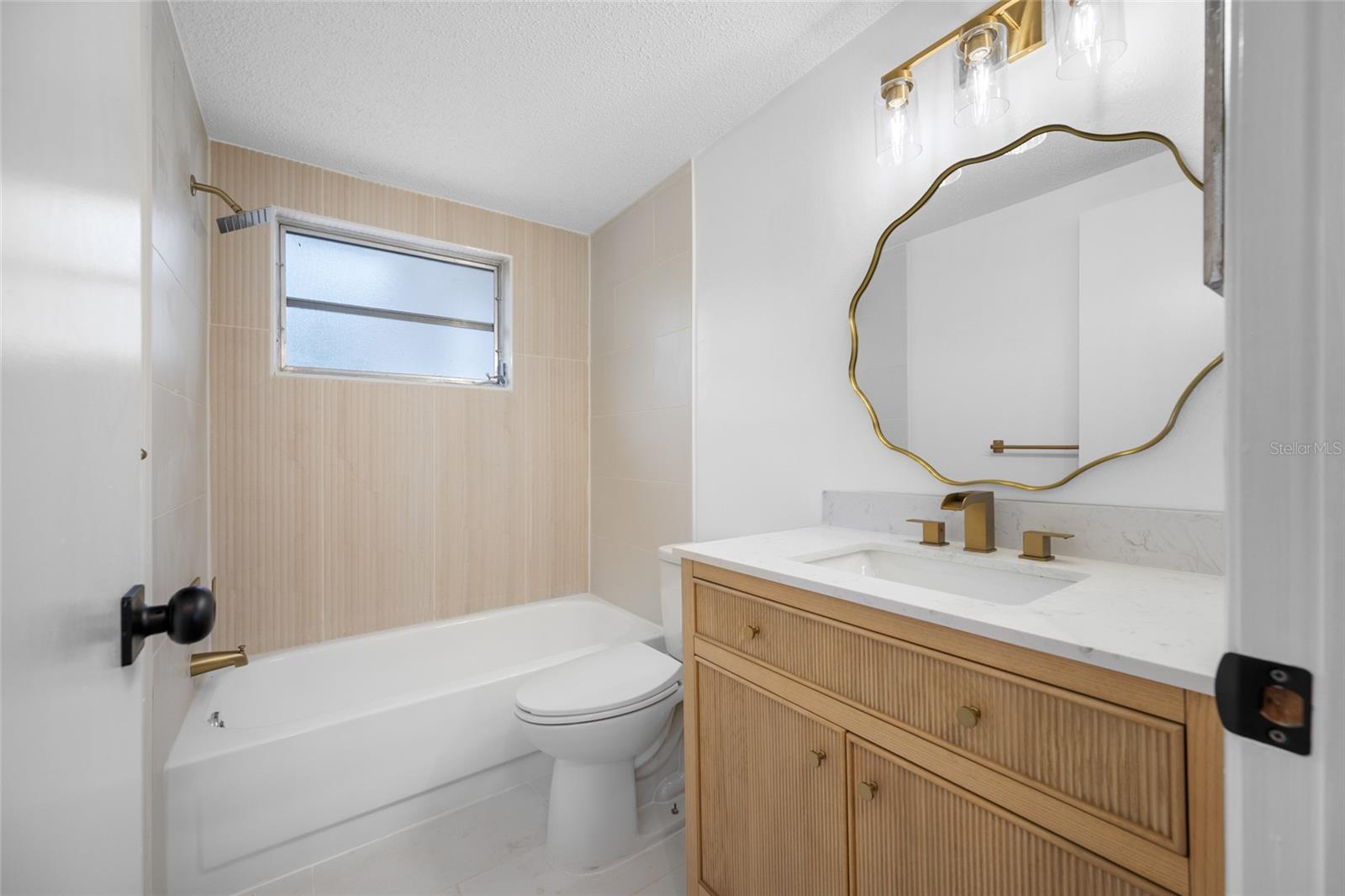 11724 PAIGE DR — photo 3