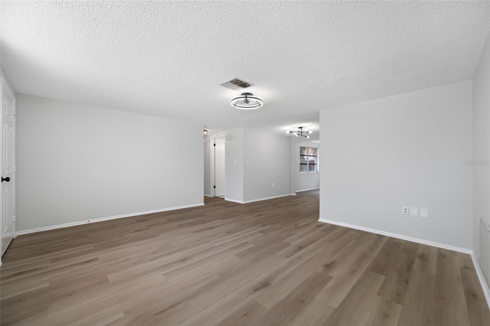 11724 PAIGE DR — photo 15