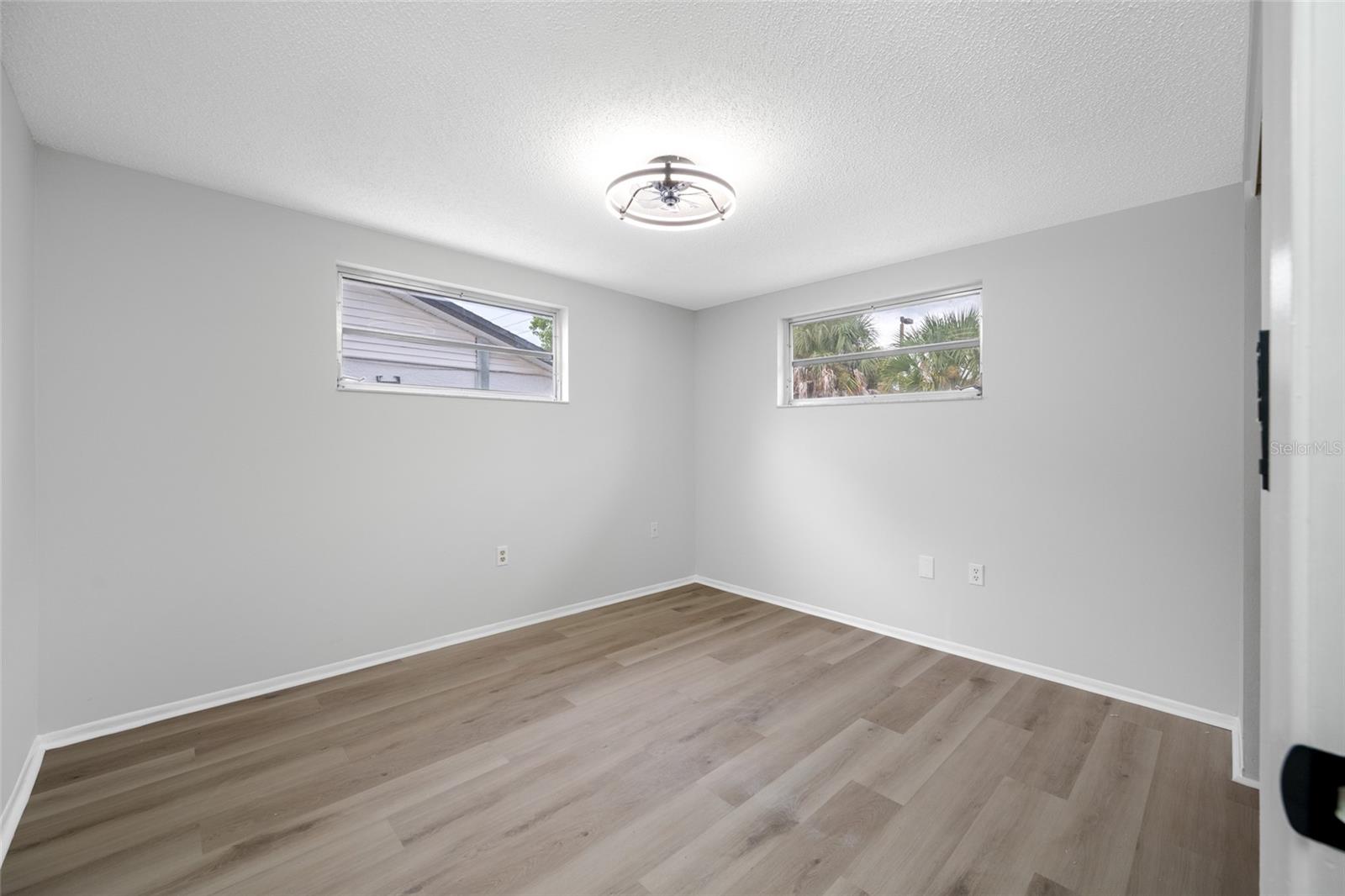11724 PAIGE DR — photo 20