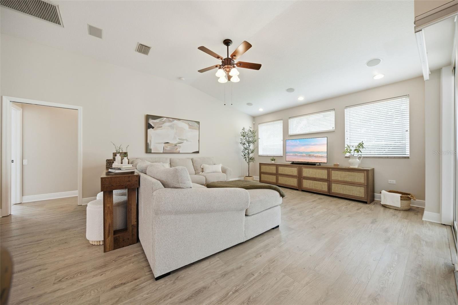 10539 GOOSEBERRY CT — photo 6