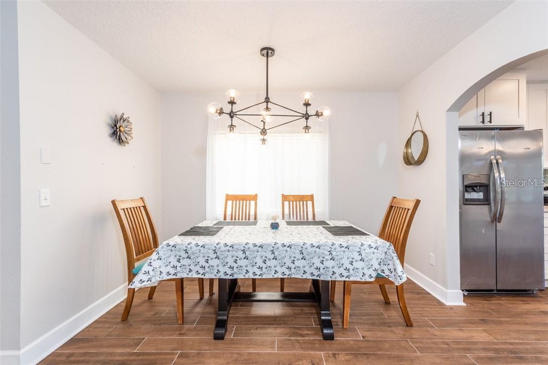 13116 FENNWAY RIDGE DR — photo 17